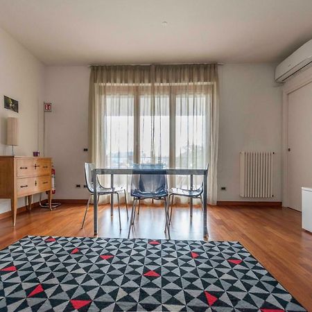 B&B Pierpy Appartamento Pescara Mare Kültér fotó